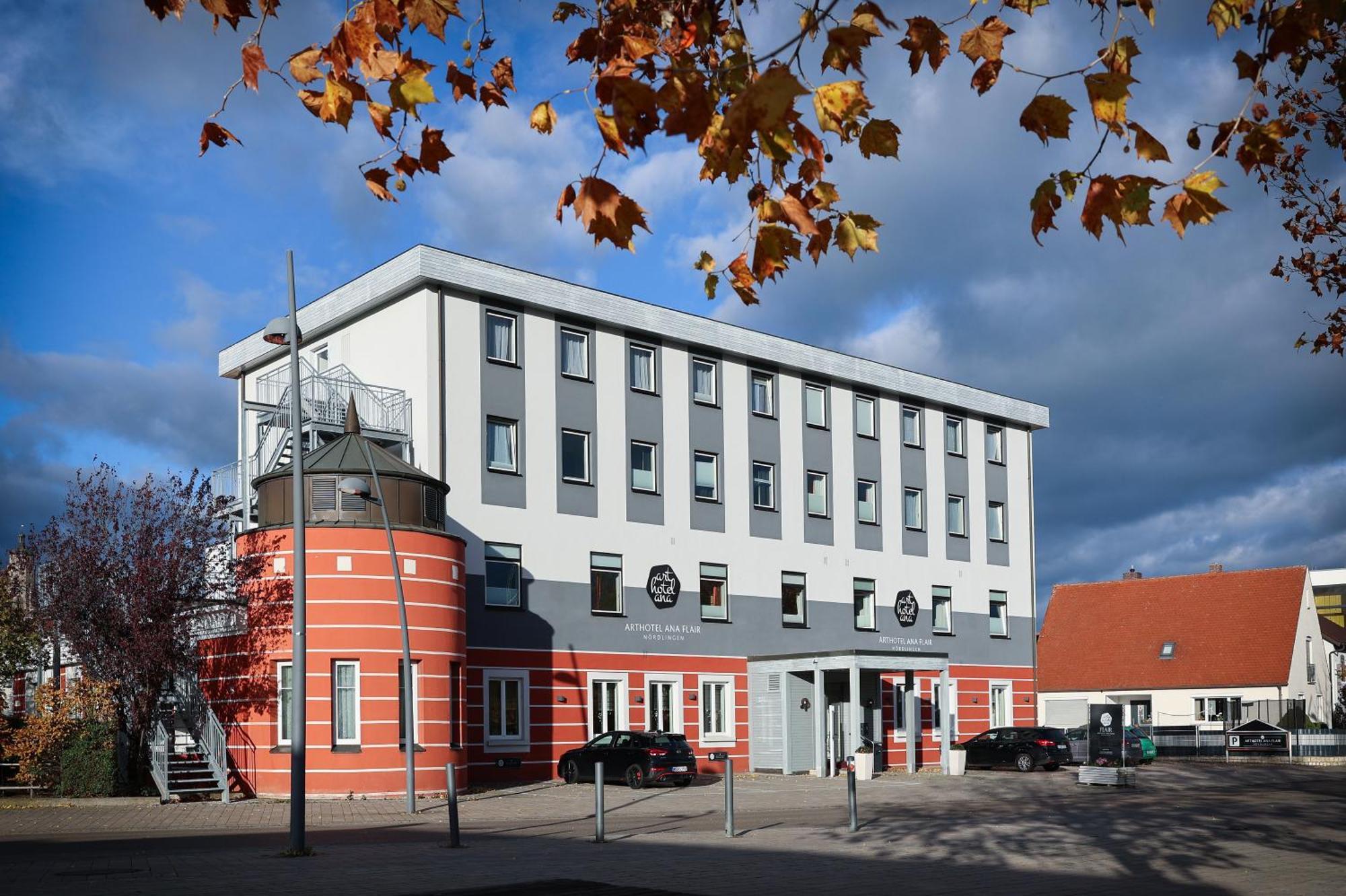 Arthotel Ana Flair Нёрдлинген Экстерьер фото